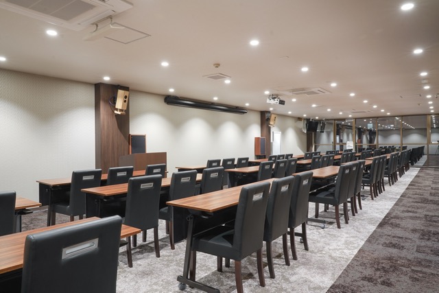 プレミアムラウンジ メビウス